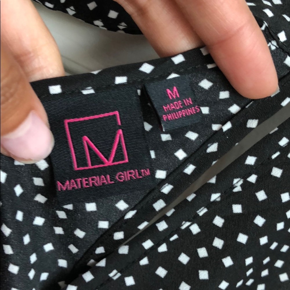 Polka dot Romper - Picture 5 of 6